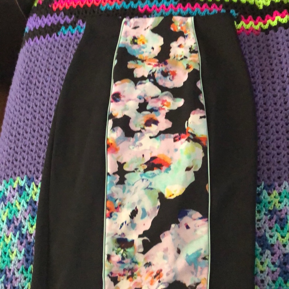 Floral print pencil skirt